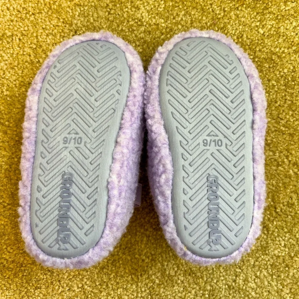 Girls Frozen Themed Purple Slippers- Like New